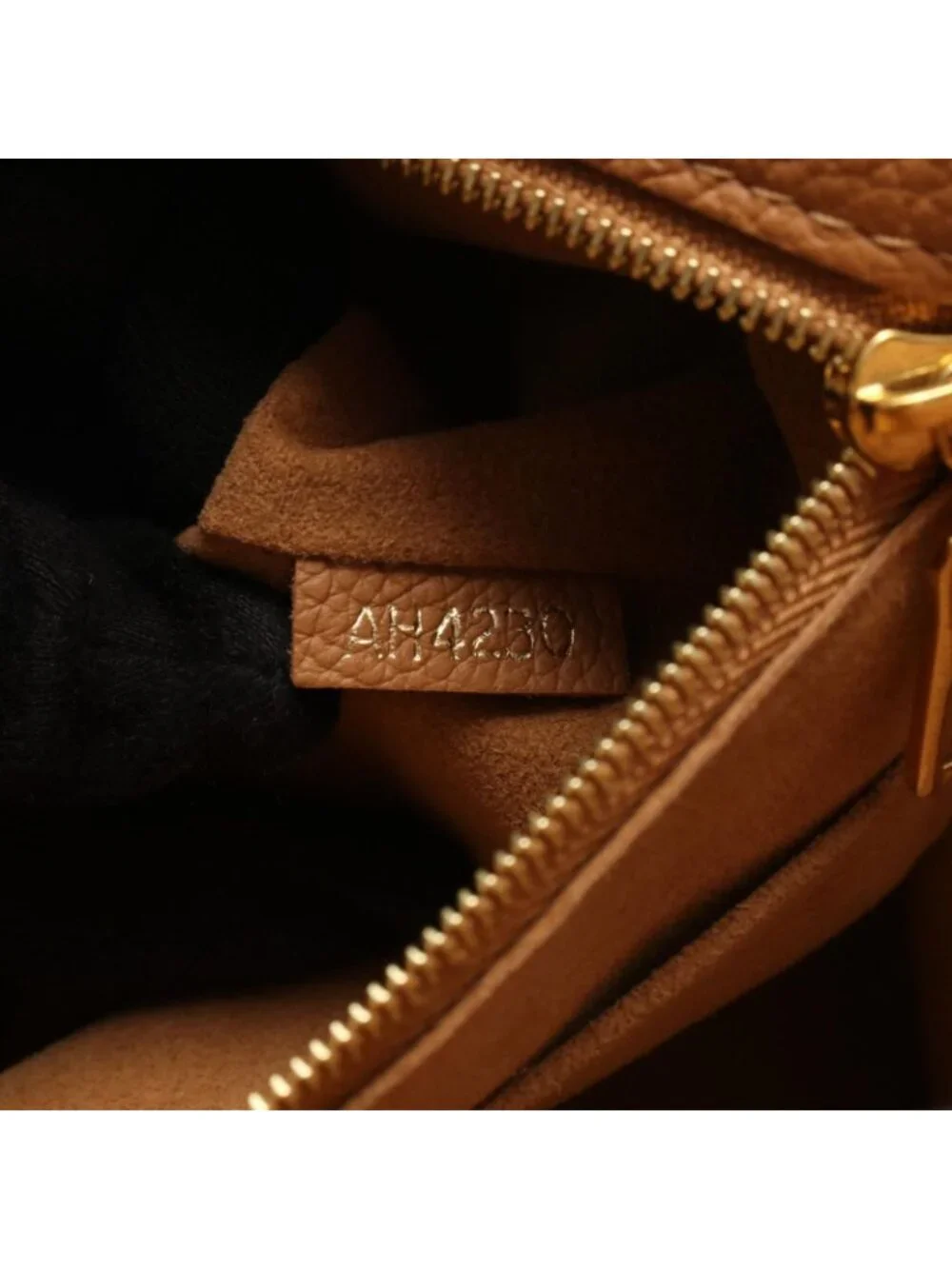 Louis Vuitton Handbag on My Side MM Monogram Noir Leather Canvas